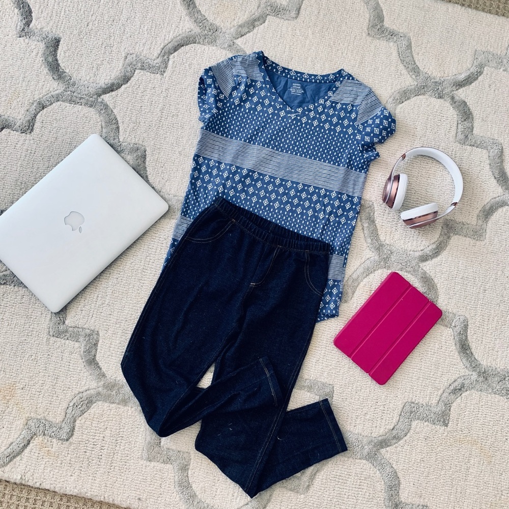 BUY NOW! 2 PIECE GIRLS OUTFIT! *limited time only*